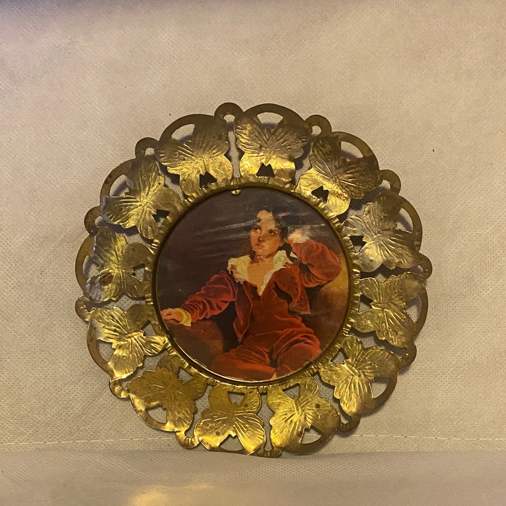 Source Unknown Vintage Gold Decorative Wall Art